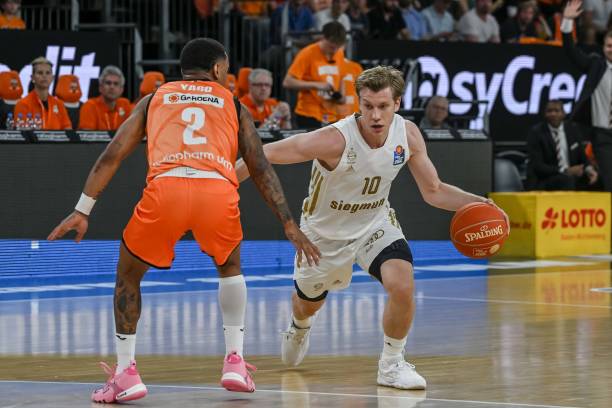 更具深度 更具深度