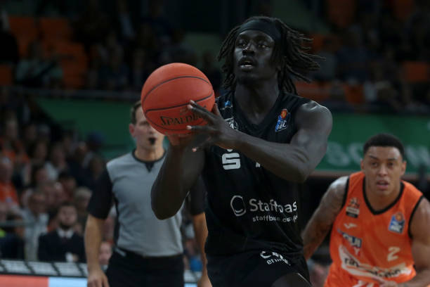 詹姆斯与韦 詹姆斯与韦